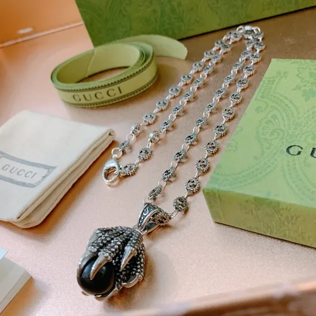 Gucci Animalier Silver Black Ornate Chain Claw-Shaped Pendant Necklace 6