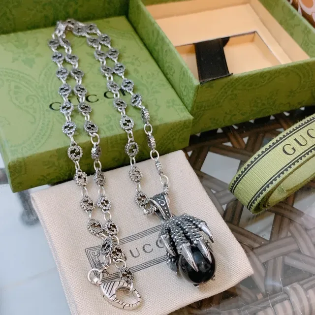 Gucci Animalier Silver Black Ornate Chain Claw-Shaped Pendant Necklace 7