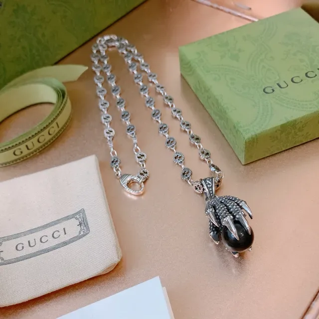 Gucci Animalier Silver Black Ornate Chain Claw-Shaped Pendant Necklace 8