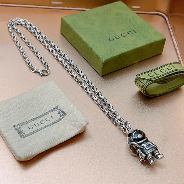 Gucci Astronaut Pendant Silver Chain Necklace 8