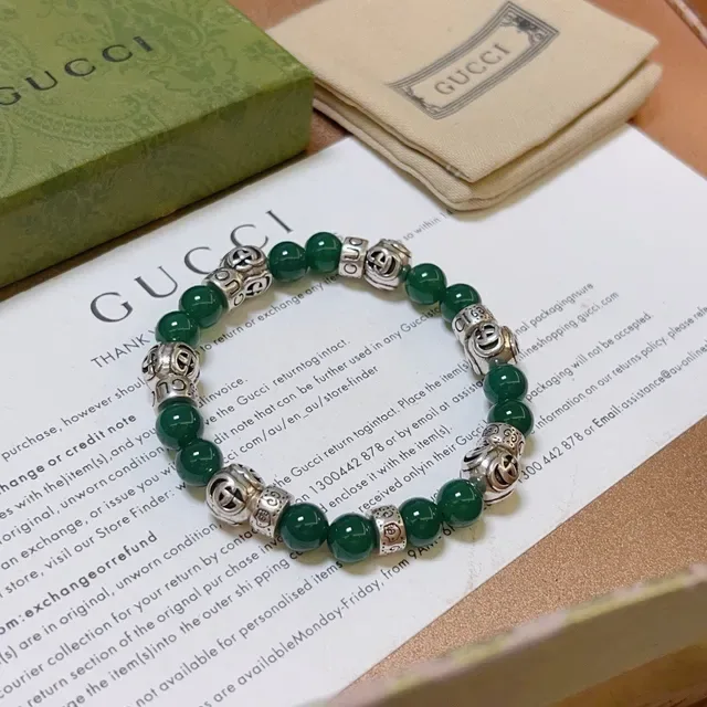 Gucci Beaded Green Agate and Silver-Tone Double-G Charm Bracelet 3