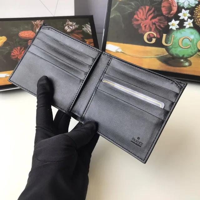 Gucci Bee Print Wallet Black Multicolor GG Supreme Canvas Central Motif Short Wallet 13
