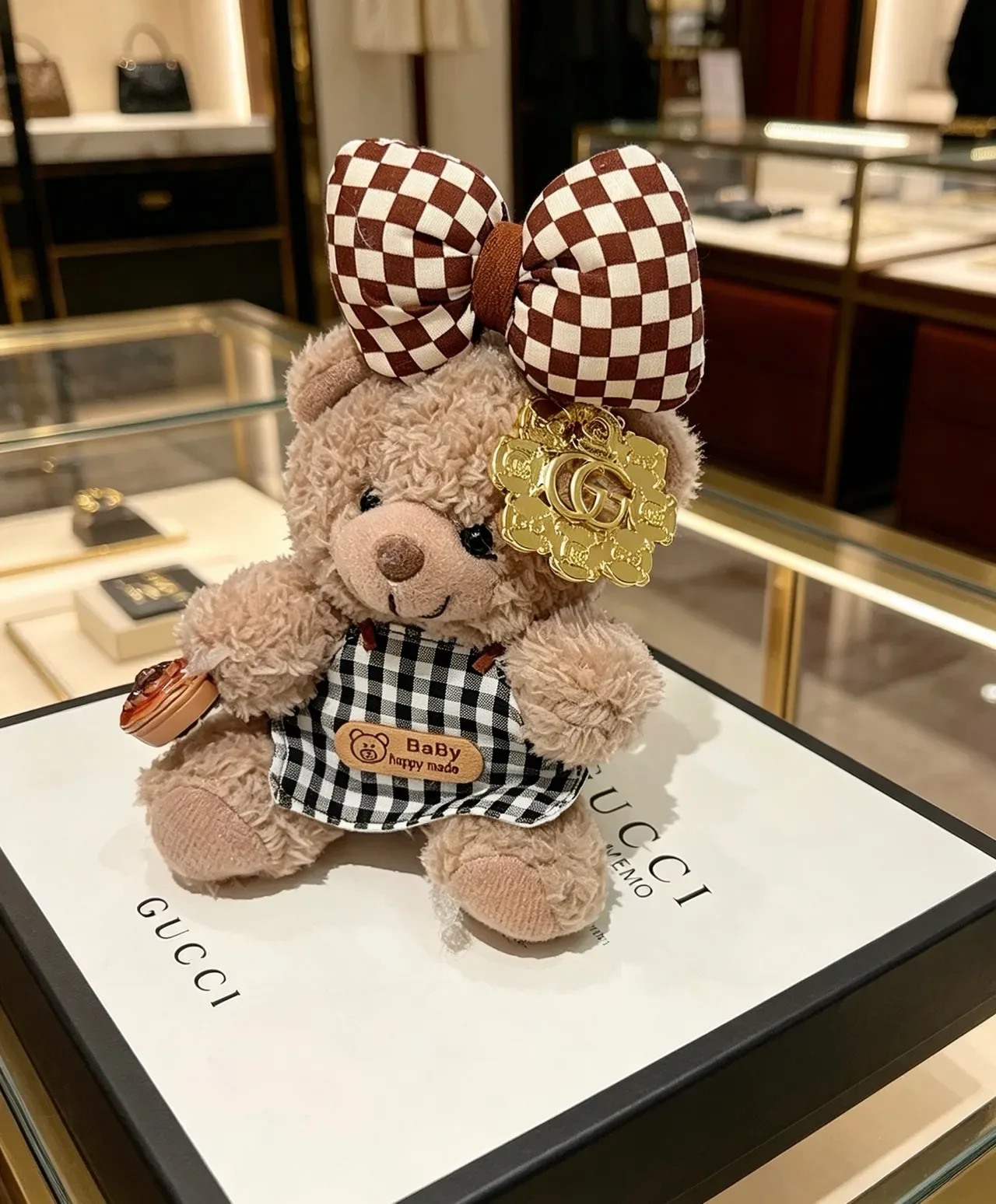 Gucci Beige Brown Plush Teddy Bear Gingham Bow Handbag 2