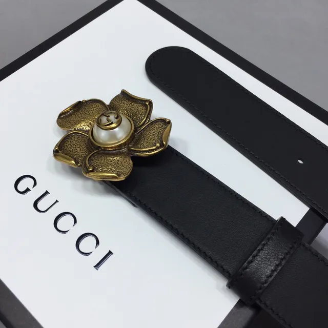 Gucci Black Gold Floral Buckle Hardware Leather Belt 8