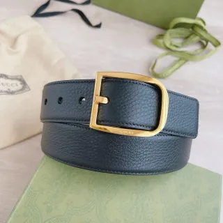Gucci Black Gold Pebbled Rectangular Buckle Leather Belt