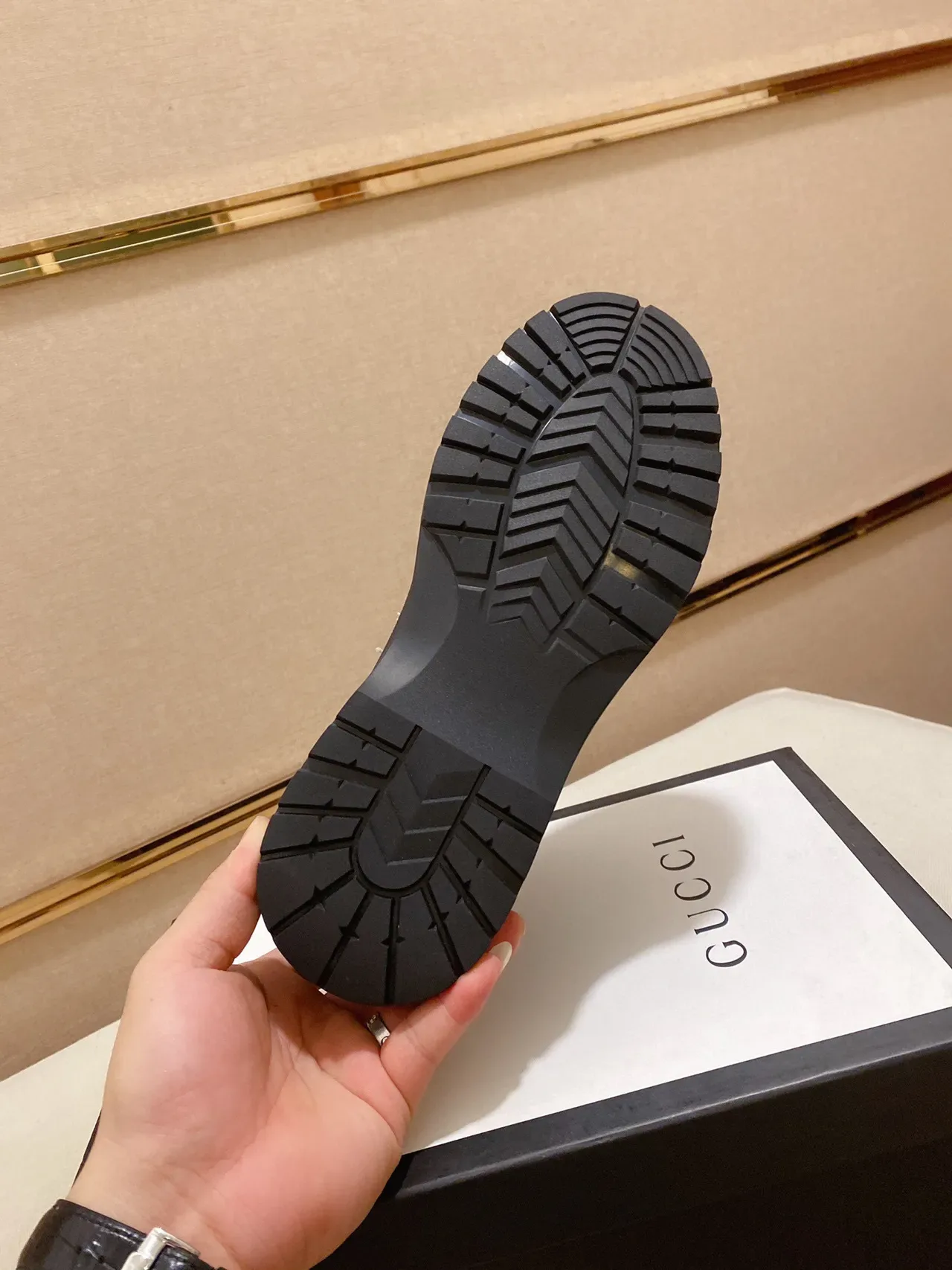 Gucci Black Red Mixed-Material Upper Web Stripe Accent Lifestyle Sneakers 3