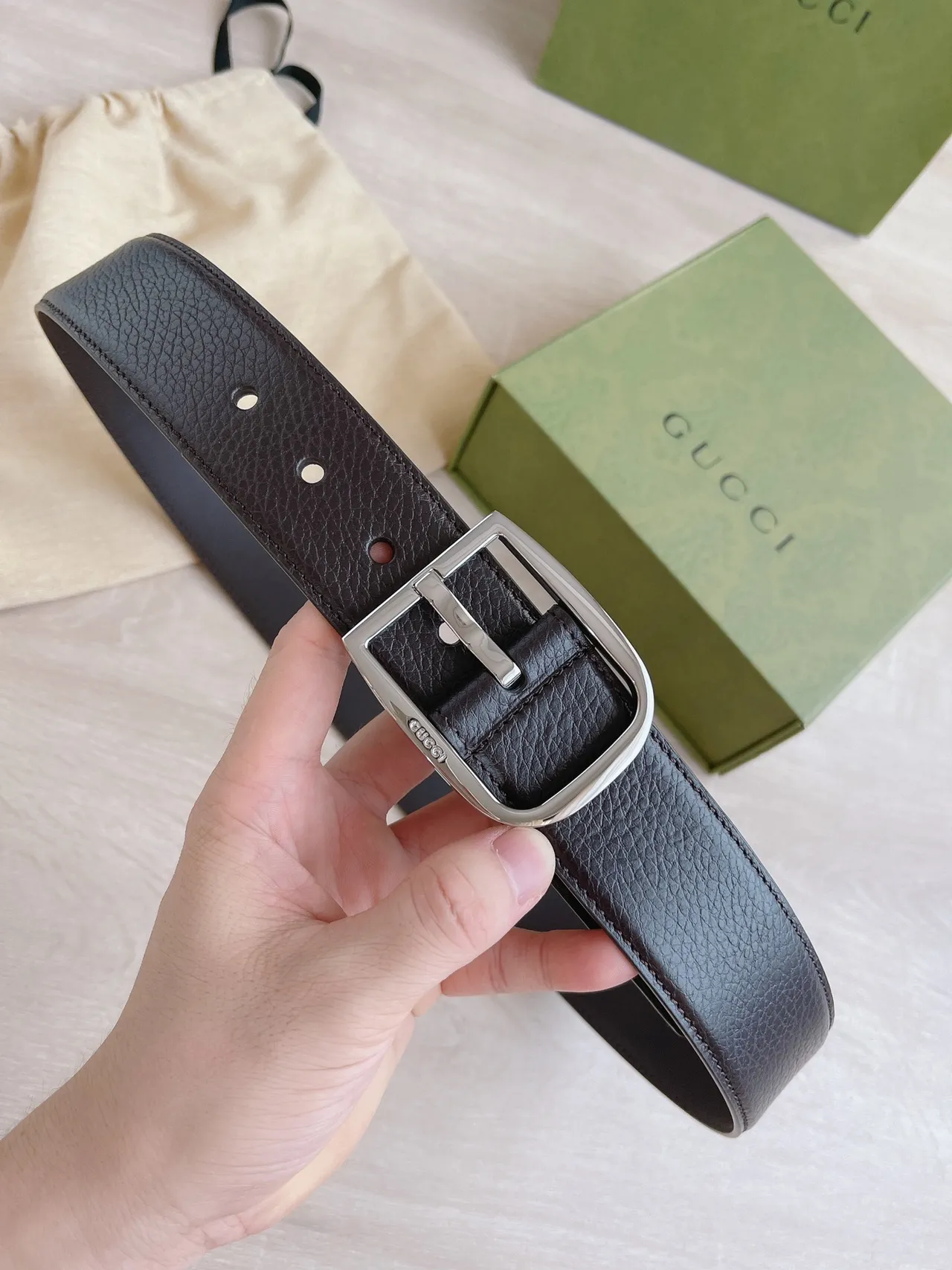 Gucci Brown Silver Pebbled Rectangular Buckle Leather Belt 7