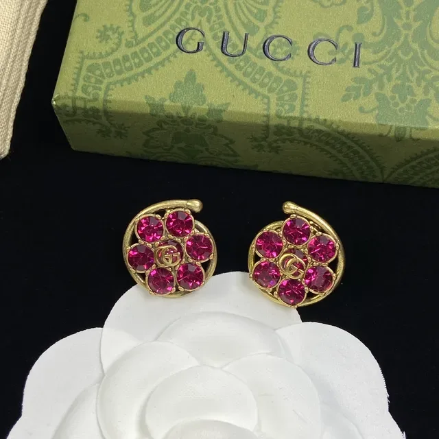 Gucci Crystal-Embellished Interlocking GG Stud Earrings 4