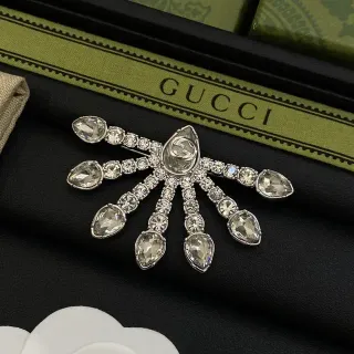 Gucci Crystal Fan-Shaped Interlocking G Brooch