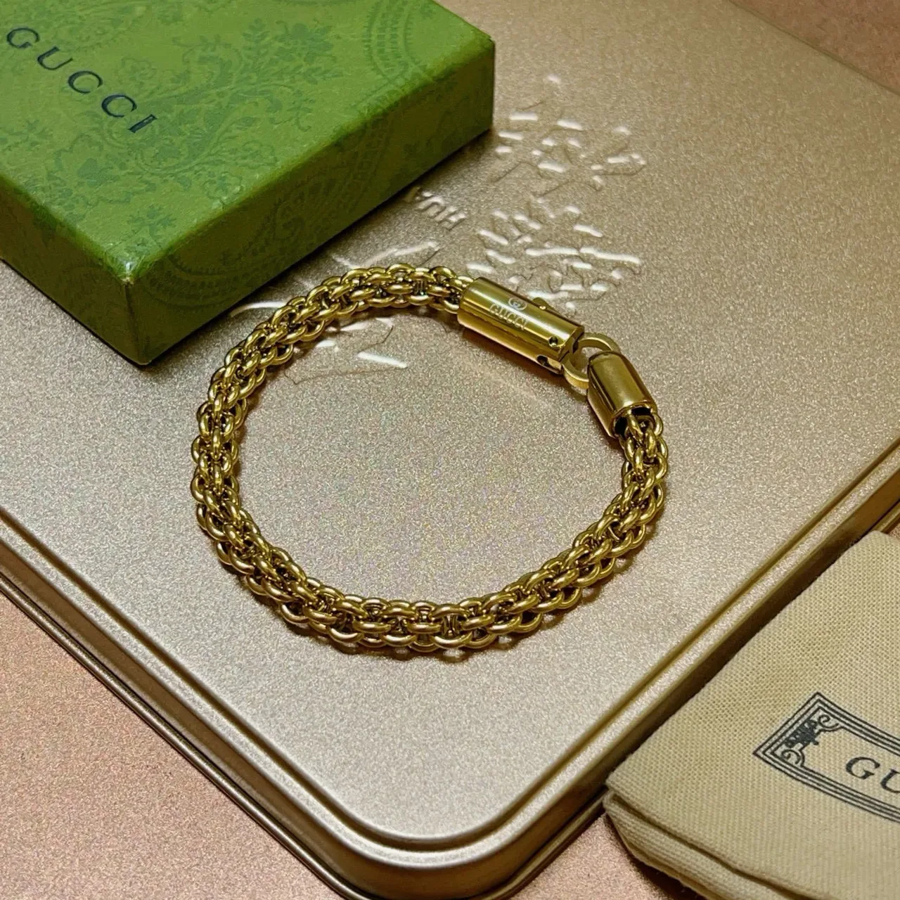 Gucci Double-Chain Woven Link Gold-Tone Bracelet 2