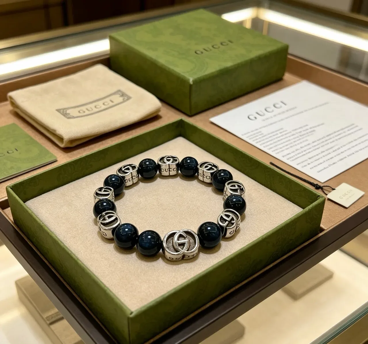 Gucci Double G Beaded Bracelet Navy Silver Interlocking Logo Charms Polished Dark Agate-Like Beads Bracelet 7