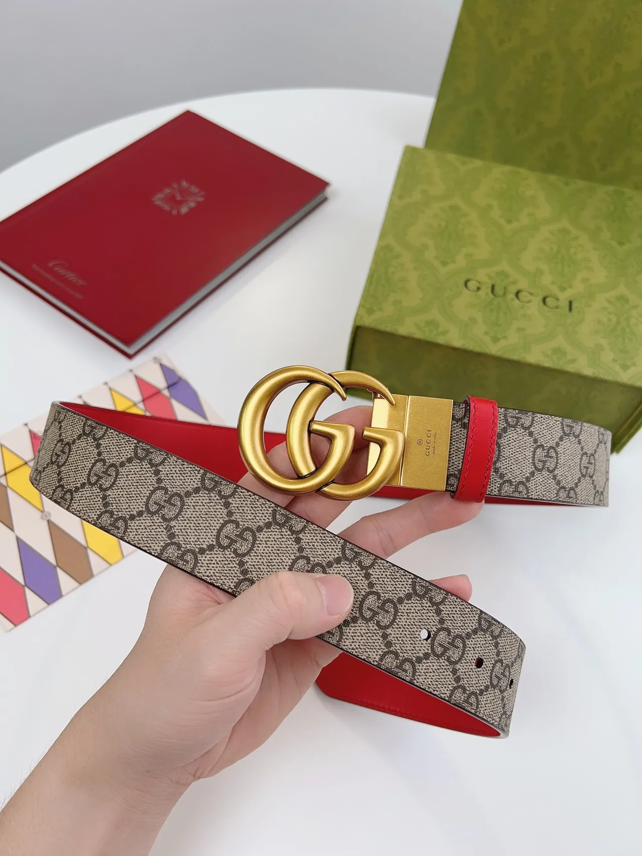 Gucci Double G 红色皮革腰带和 GG Monogram 织带皮革腰带 4