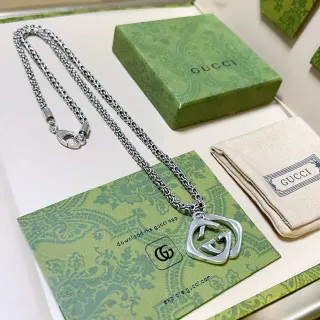 Gucci Double G 互锁 坠饰 银链 项链