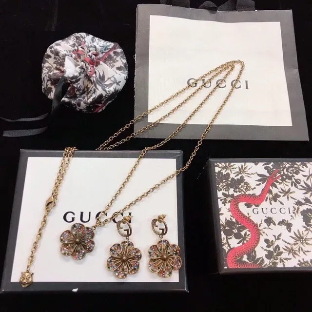 Gucci Flora Collier Pendentif Floral Multicolore Cristal Or 8