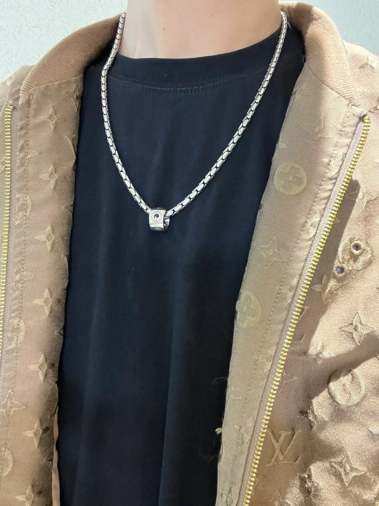 Gucci G-Link Oval Chain Silver Necklace 5