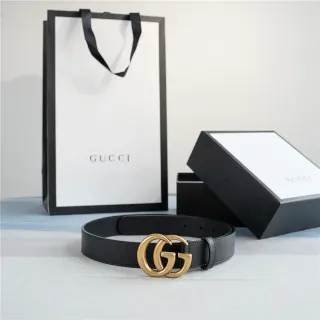 Gucci GG Marmont Black Gold Interlocking G Buckle Smooth Leather Belt