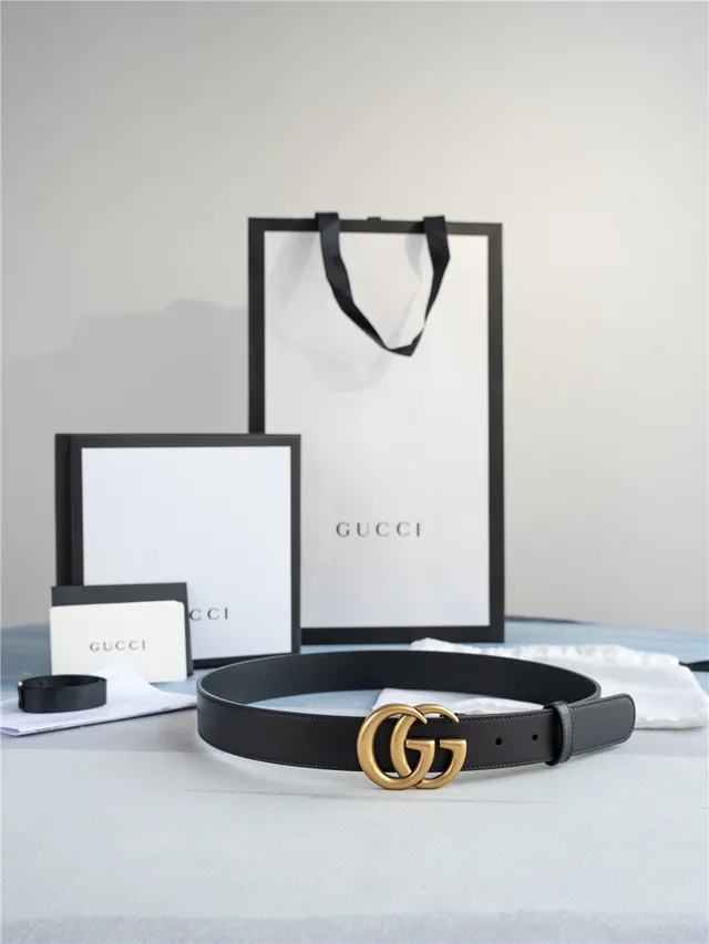 Gucci GG Marmont Noir et or Interlocking G Buckle Ceinture en cuir lisse 7