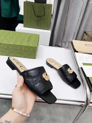 Gucci GG Marmont Black Quilted Leather Slide Slippers 9