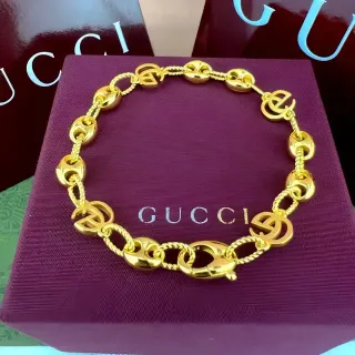Gucci GG Marmont Gold Interlocking Motifs Twisted Rope Chain Links Bracelet