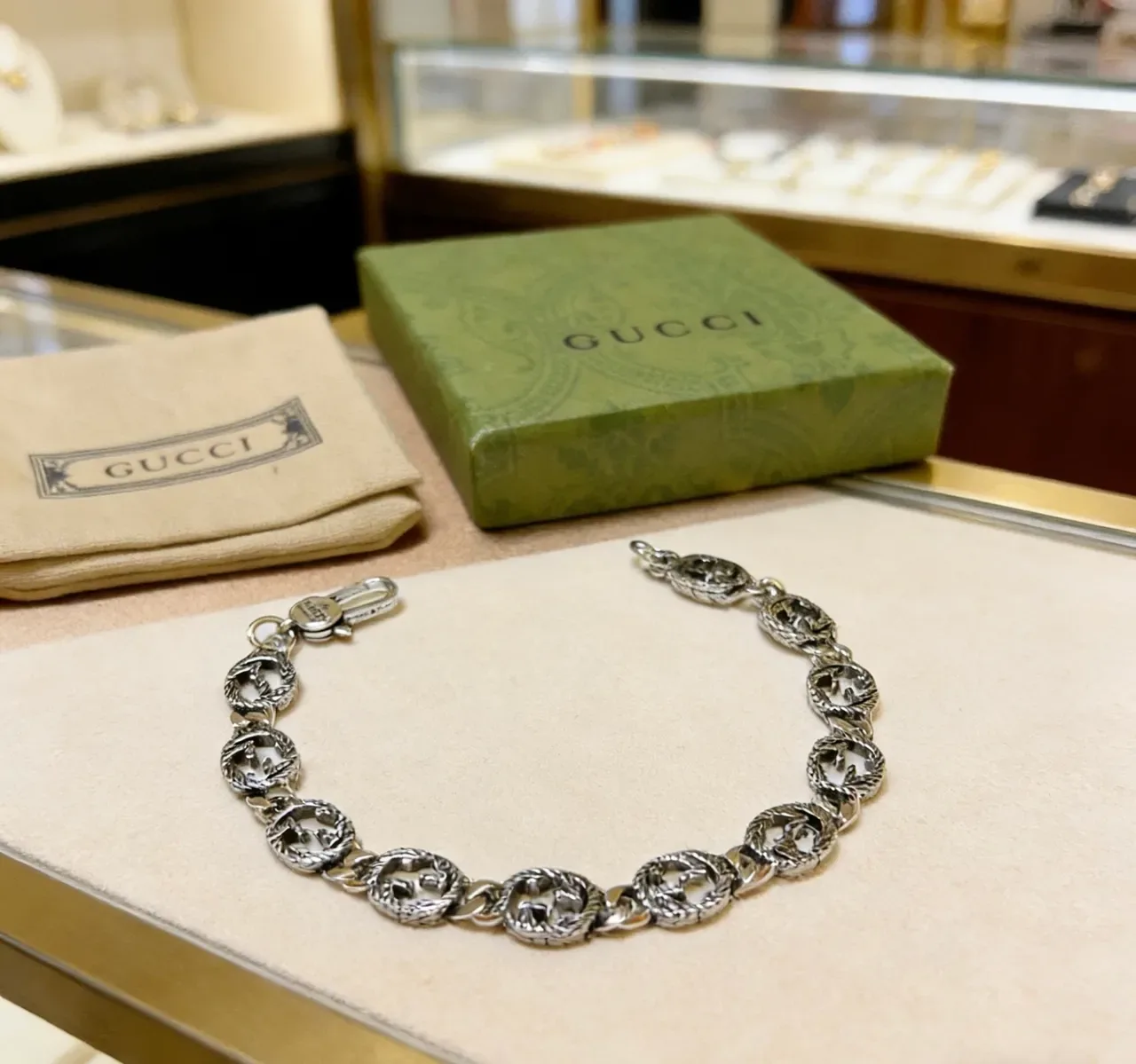 Gucci GG Marmont Oxidized Silver Interlocking G Chain Bracelet 9
