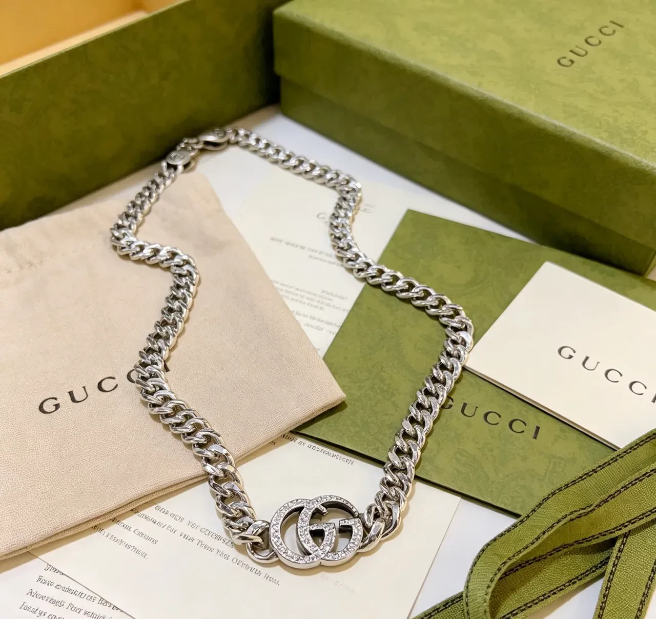 Gucci GG Marmont Pavé Interlocking G Curb Chain Necklace 7