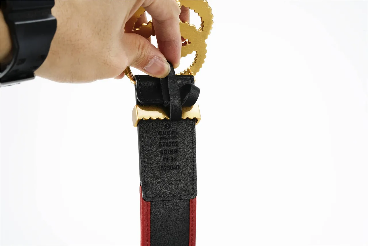 Gucci GG Marmont Ceinture en cuir noir et rouge matelassée 2