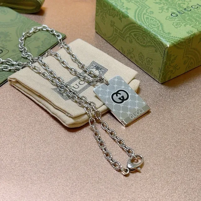 Gucci GG Marmont Silver Black Chain Rectangular Pendant Necklace 9