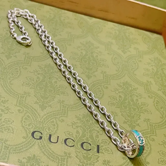 Gucci GG Marmont Corrente de elos prata azul pingente duplo aro giratório 3