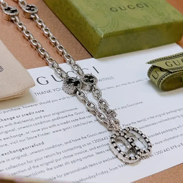 Gucci GG Marmont Silver Green Interlocking Double-G Charms Twisted-Link Chain Necklace 4
