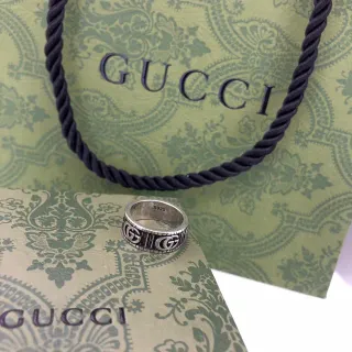 Gucci GG Marmont Silver Green Wide Band Interlocking G Motif Ring