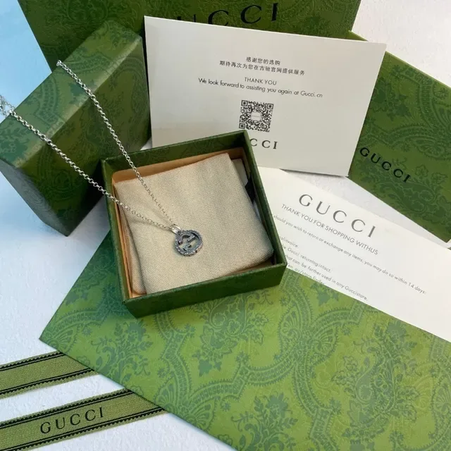 Gucci GG Marmont Silver Interlocking Logo Necklace 2