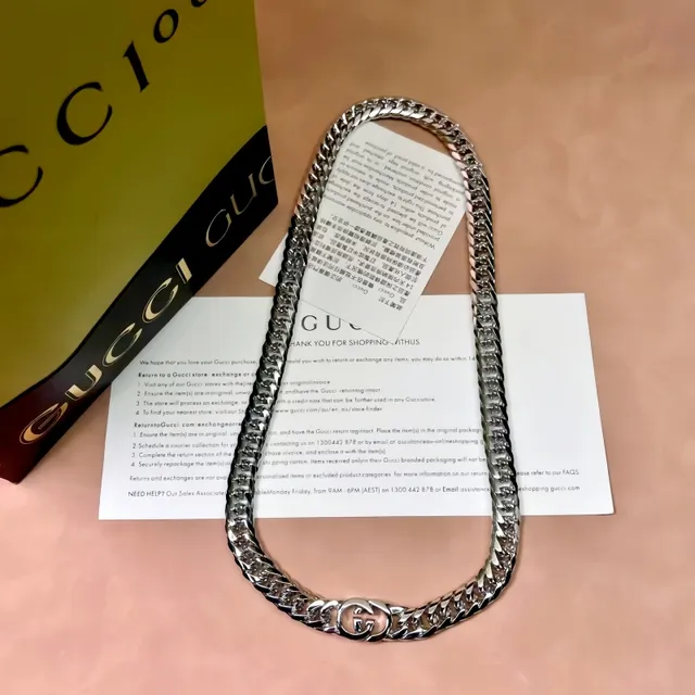 Gucci Gold Curb-Link Chain Interlocking Double-G Clasp Bracelet 7