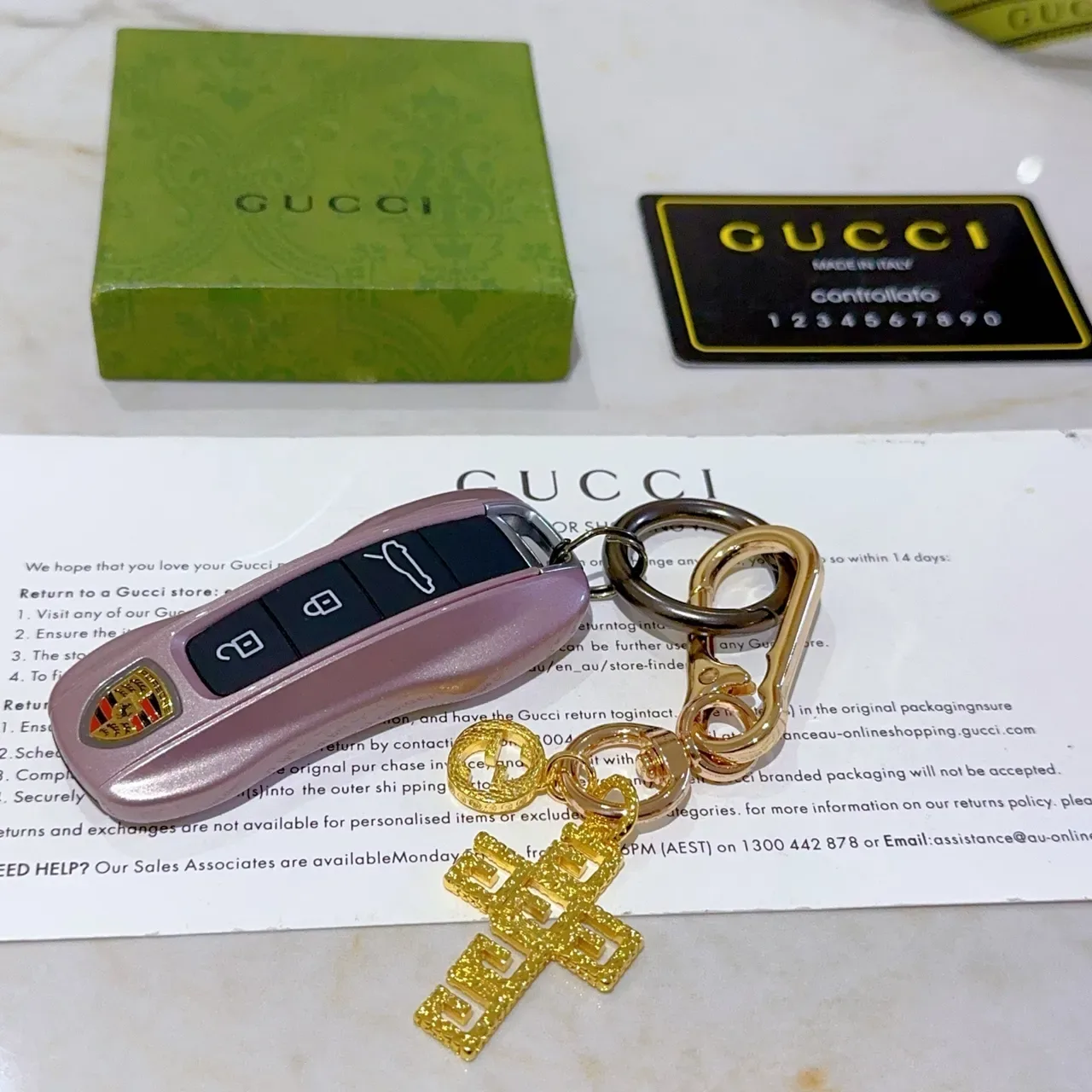 Gucci Gold Green Metal Interlocking G Logo Bracelet 2