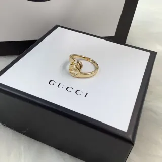 Gucci Anillo Interlocking Knot Motif Metal Pulido Oro