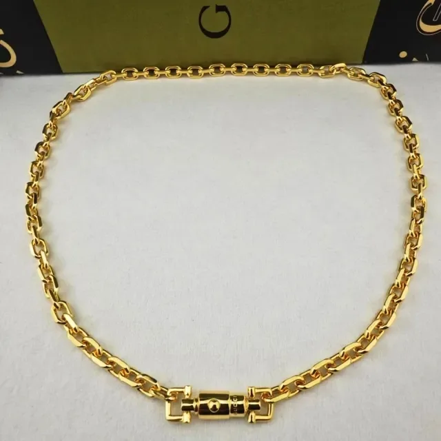 Gucci Gold Silver Layered Curb Chains Rectangular Toggle Clasps Necklace 7