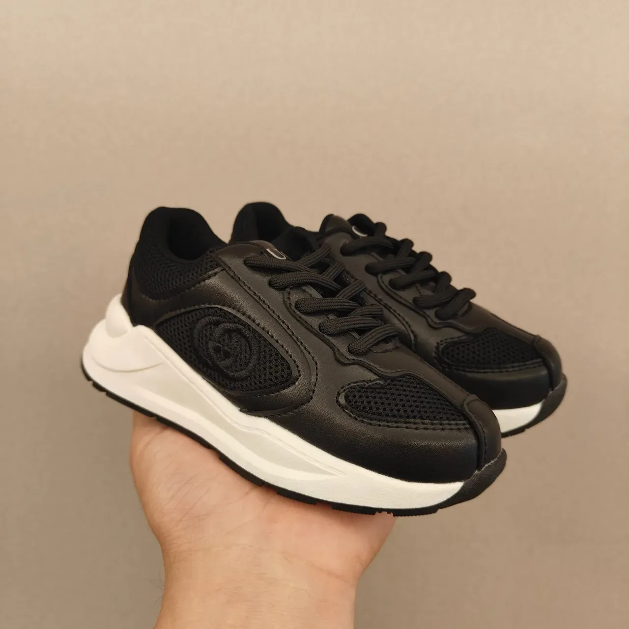 Gucci Gray Black Layered Mesh And Synthetic Upper Sculpted Chunky Midsole Lifestyle Sneakers 24