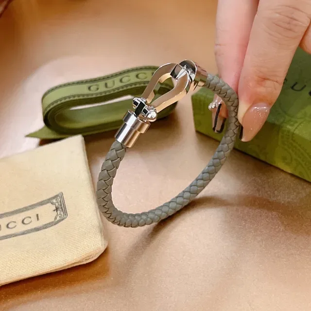 Gucci Gray Green Braided Leather Horsebit Clasp Bracelet 8