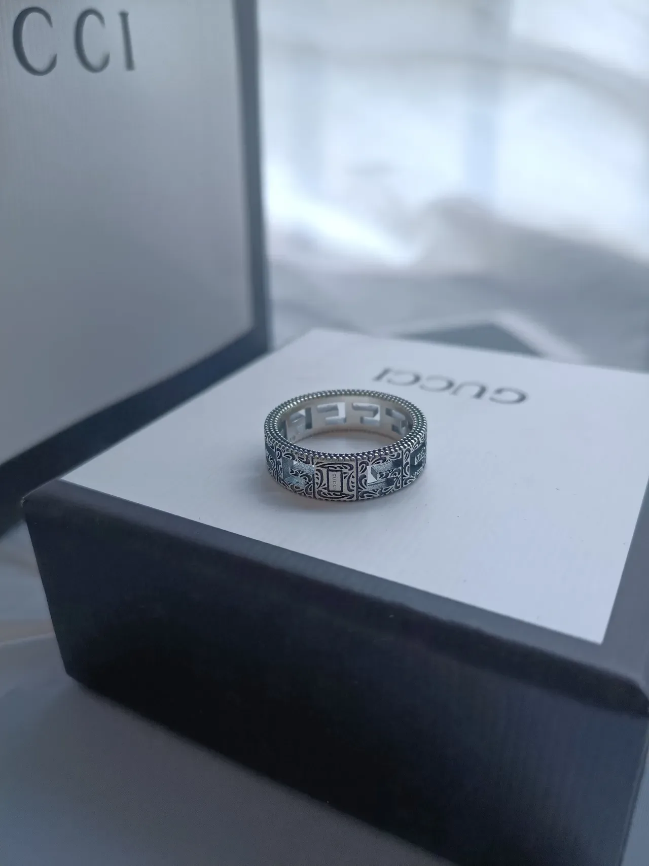 Gucci Greek Key Silver Black Wide Band Engraved Motif Ring 2