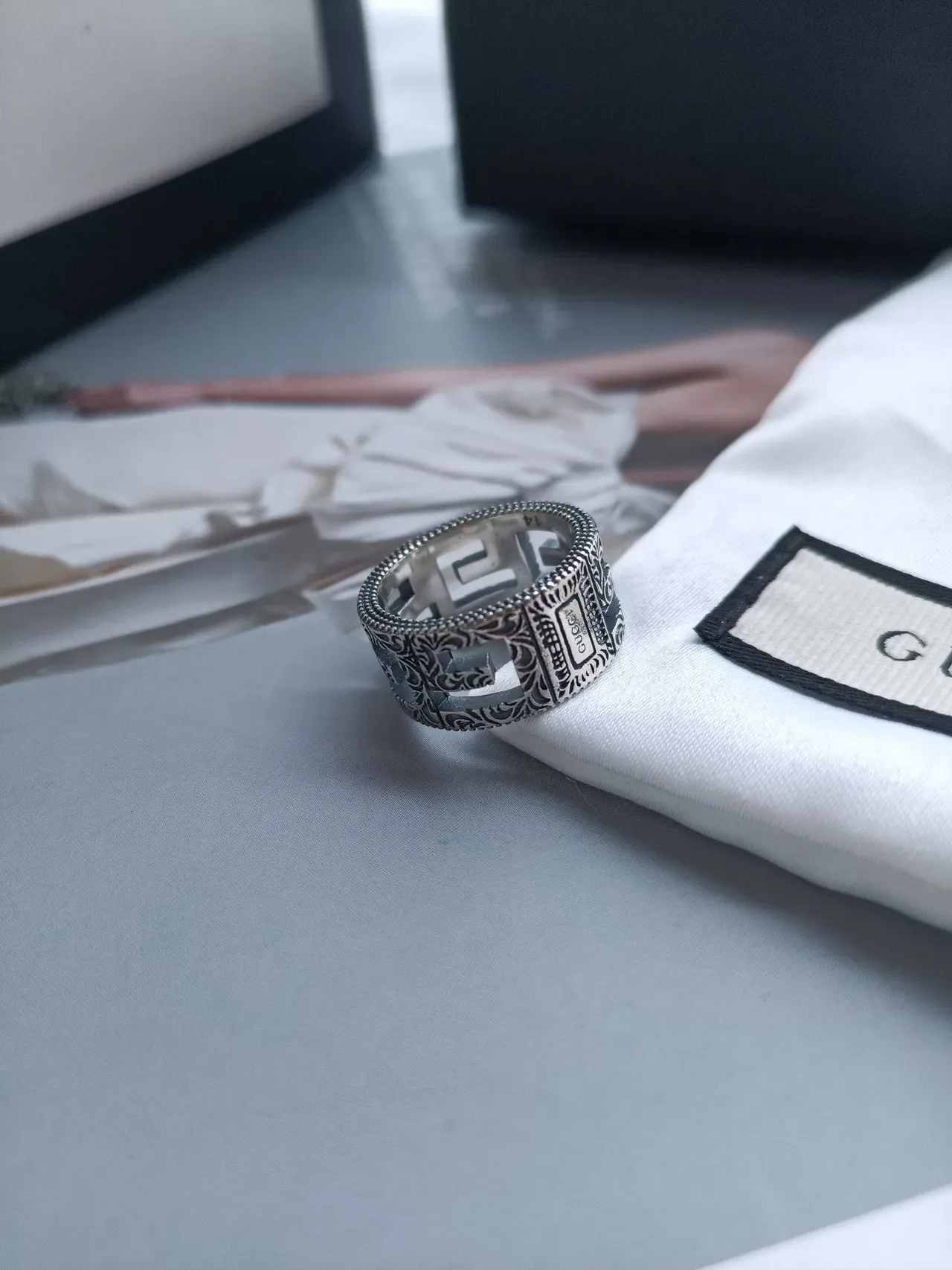 Gucci Greek Key Silver Black Wide Band Engraved Motif Ring 5