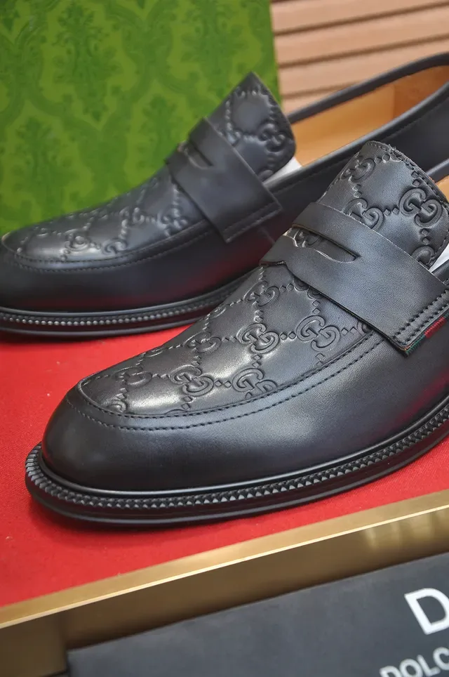 Gucci Horsebit 1955 Black Leather Moc-Toe Loafer 2