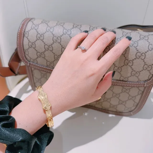 Gucci Horsebit 1955 Gold Rigid Bangle Engraved GG Motif Bracelet 8