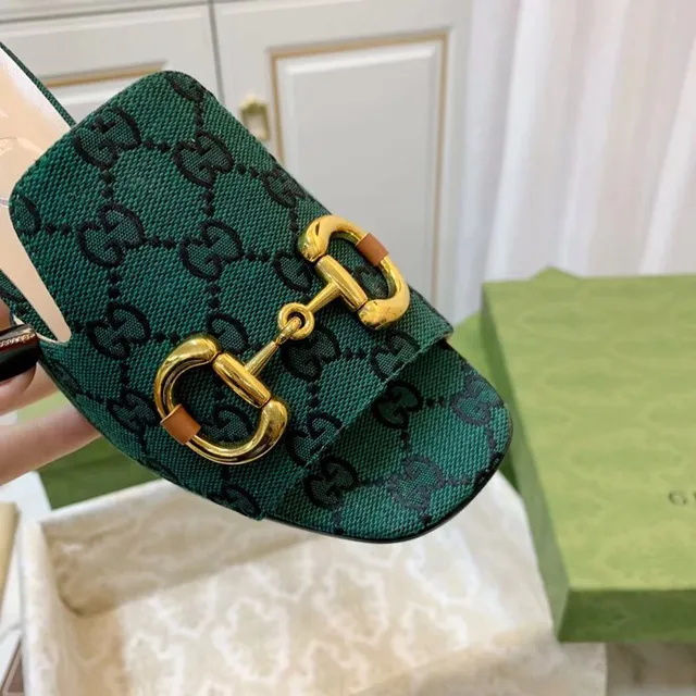 Gucci Horsebit 1955 vert doré GG Monogram Canvas Buckle Casual Sandals 9