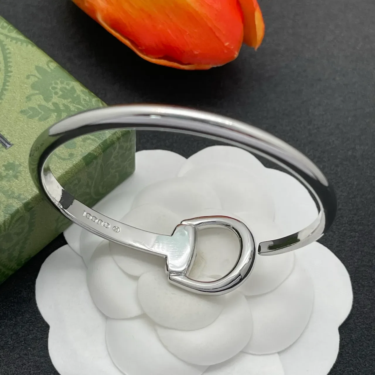 Gucci Horsebit 1955 Pavé Crystal Silver-Tone Open Cuff Bracelet 4