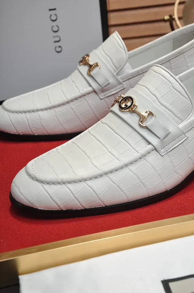 Gucci Horsebit 1955 White Croc-Embossed Leather Loafers 2