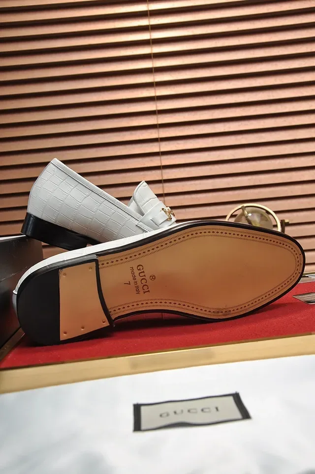 Gucci Horsebit 1955 White Croc-Embossed Leather Loafers 3