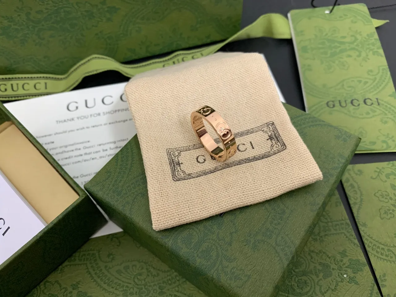 Gucci Interlocking G Green Gold Motif Stackable Band Design Ring 8