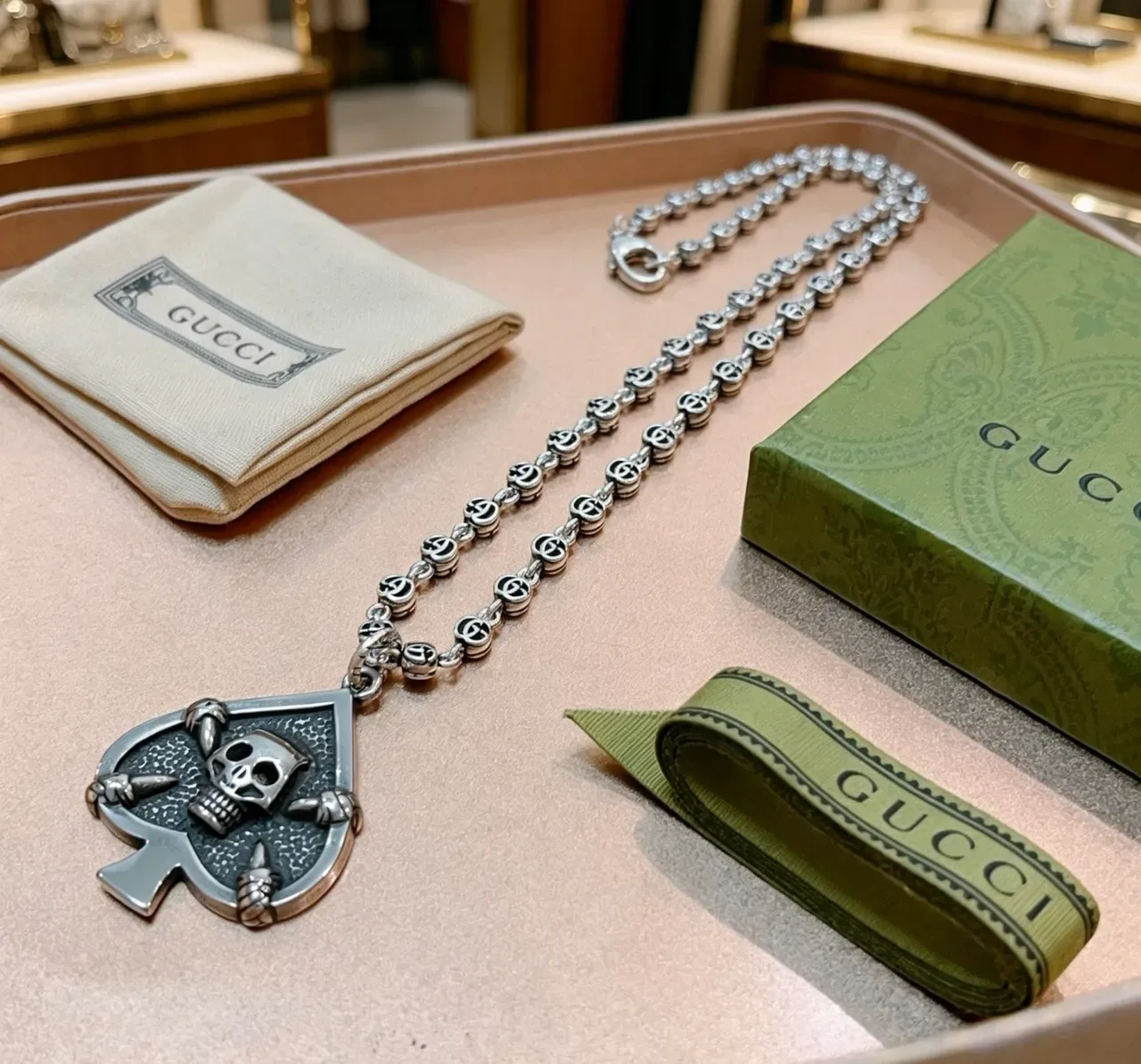 Gucci Interlocking G-Link Spade Skull Pendant Necklace 7