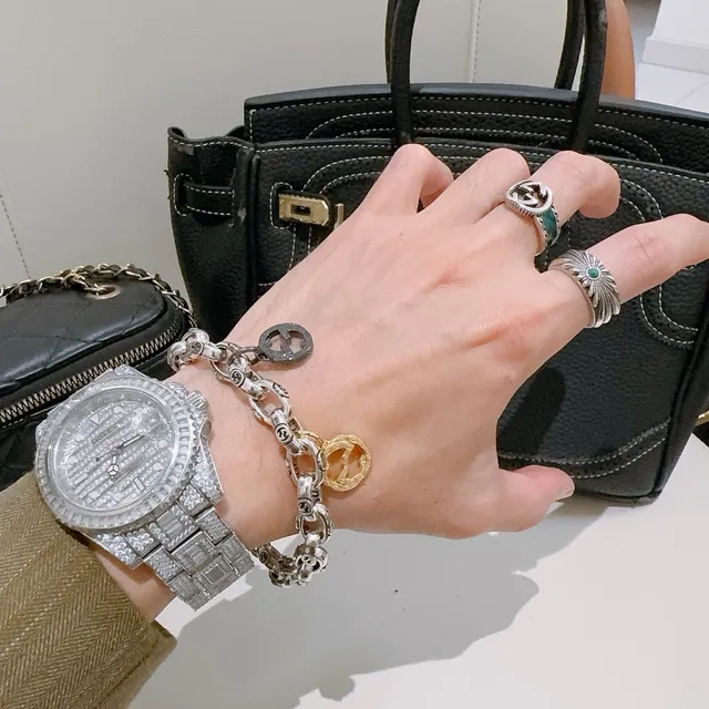 Gucci Interlocking G Motif Chain Bracelet Silver Gold Chunky Oval-Link Bracelet 2