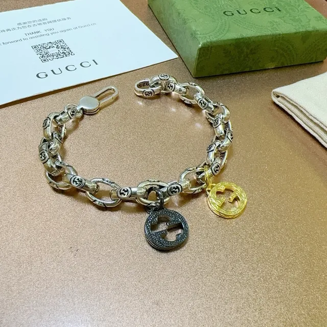 Gucci Interlocking G Motif Chain Bracelet Silver Gold Chunky Oval-Link Bracelet 3