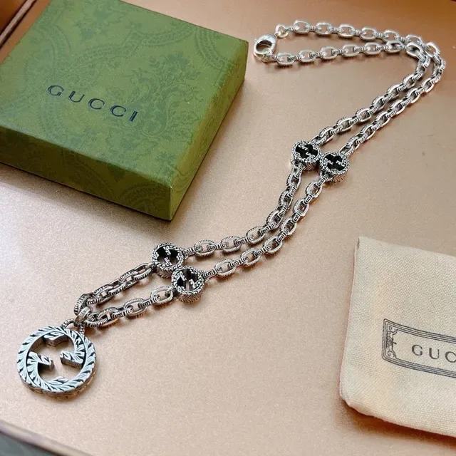 Gucci Interlocking G Ornate Twisted-Link Necklace 5